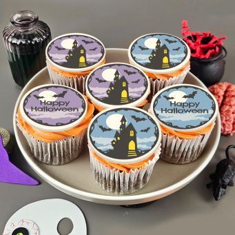 12 Haunted House Cupcakes